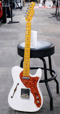 Store Special Product - Fender - Limited Edition American Professional II Telecaster Thinline, Maple Fingerboard - White Blonde